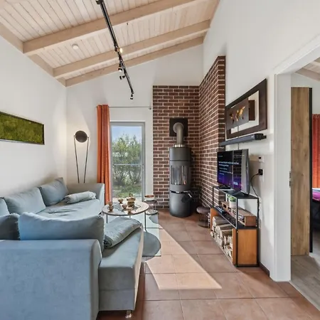Pinto Rosso Ihr Urlaubsdomizil Am Neuringer Moorsee Apartment *